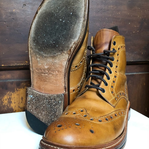 Grenson 'Fred' Brogue Boot - Picture 3 of 6